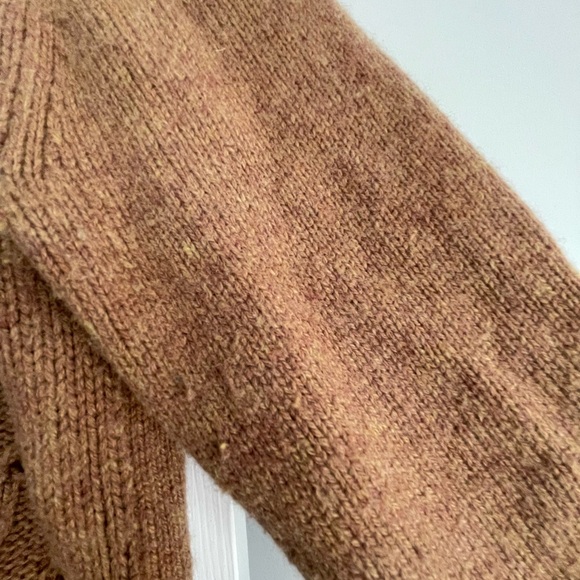 JCrew Women’s Lambswool Pullover Sweater - Picture 7 of 13